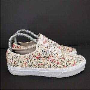 Vans Doheny Floral Canvas Low-Top Sneakers in Cream/Pink Size 6.5